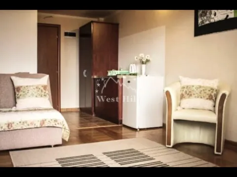 Prodaja, ugostiteljski objekat, 600m², Bečići, Budva - image 9