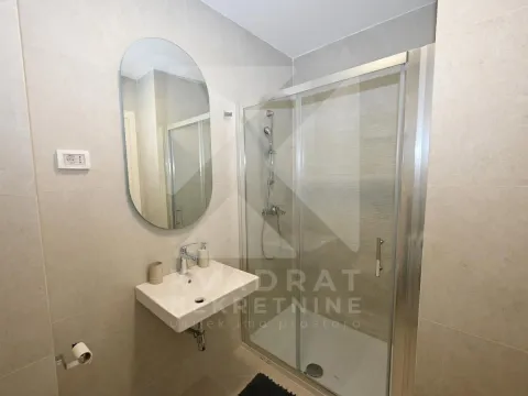 Rent, one bedroom apartment, 39m², Pobrežje, Podgorica - image 8
