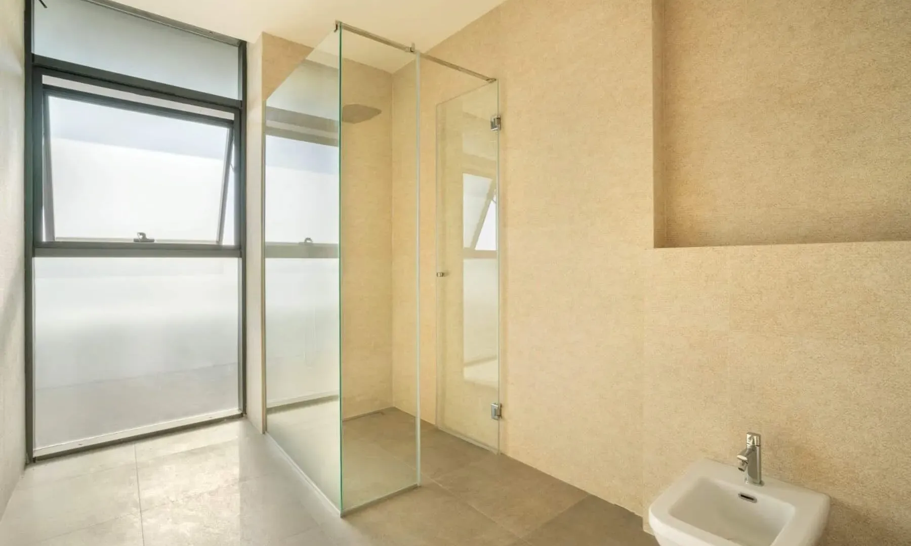 Sale, three bedroom apartment, 270m², Budva, Crna Gora