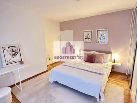 Prodaja, trosoban stan, 83m², Južni Bulevar, Vračar Sve Podlokacije - image 9