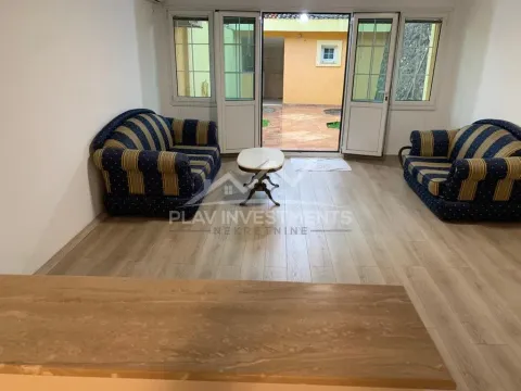 Prodaja, kuća, 100m², Stara Varoš, Podgorica - image 17