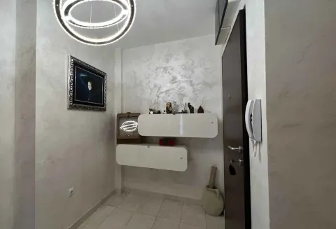 Prodaja, dvosoban stan, 90m², Budva, Crna Gora - image 9