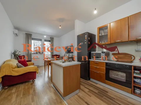 Sale, two bedroom apartment, 65m², Zvezdara Sve Podlokacije, Beograd - image 1