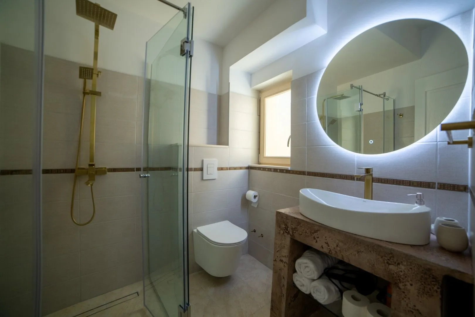 Rent, house, 315m², Tivat, Crna Gora