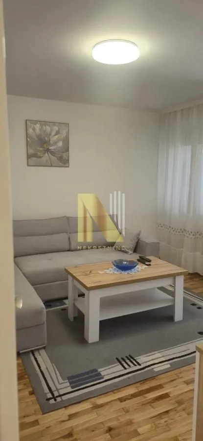 Izdavanje, dvosoban stan, 55m², Liman 4, Novi Sad Sve Podlokacije