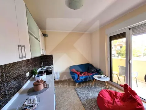 Izdavanje, jednosoban stan, 35m², Malo Brdo, Podgorica - image 3