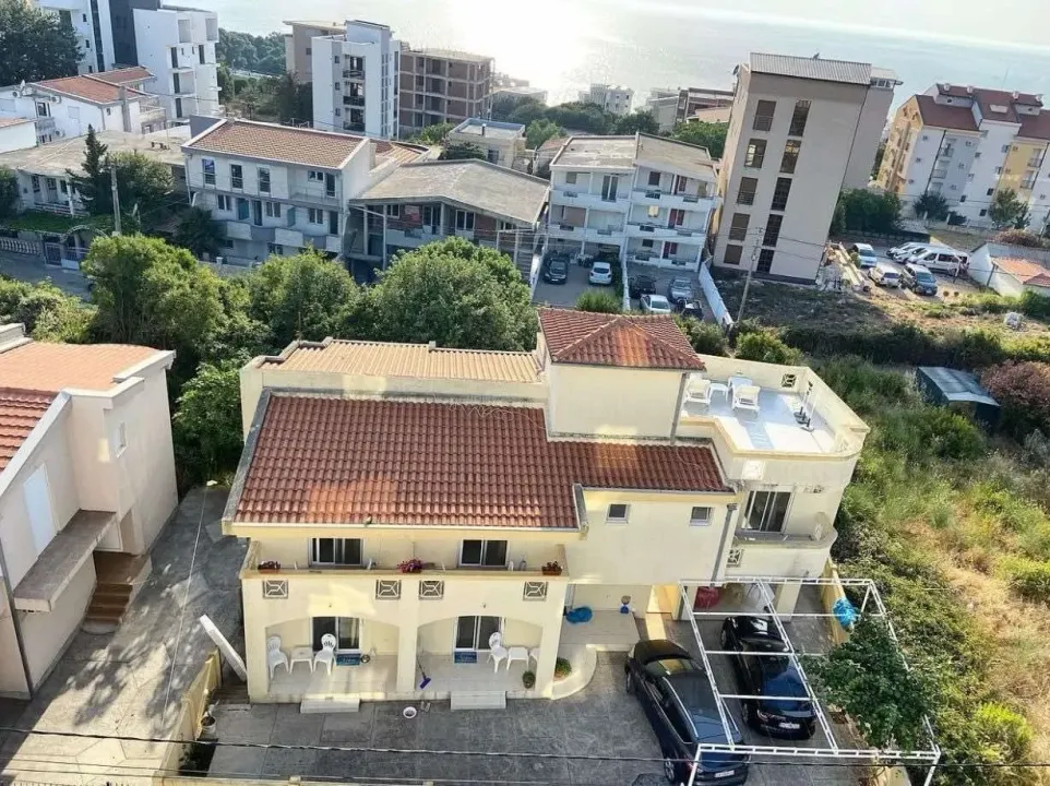 Sale, house, 220m², Dobra Voda, Bar