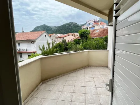 Izdavanje, dvosoban stan, 120m², Budva, Crna Gora - image 14