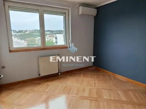 Rent, four bedroom apartment, 125m², Savski Venac, Beograd - image 10