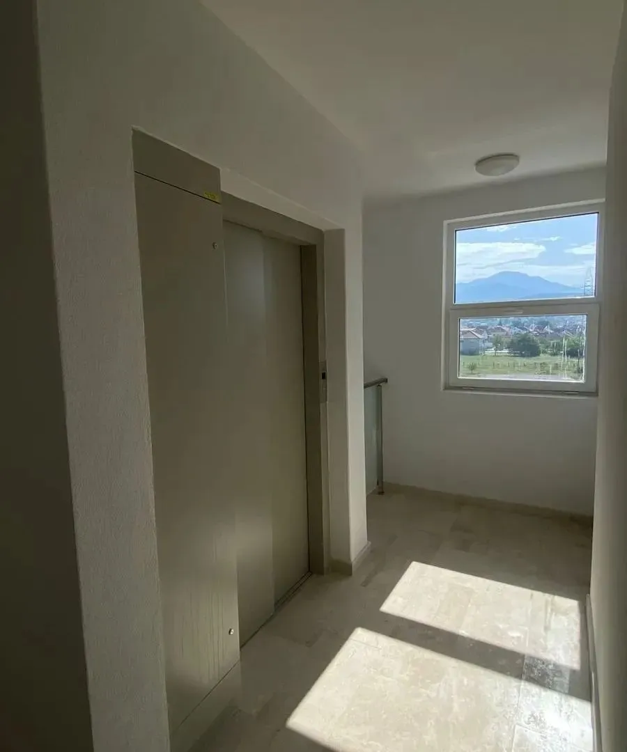 Prodaja, dvosoban stan, 84m², Zagorič, Podgorica