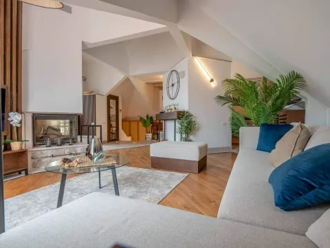 Sale, one bedroom apartment, 70m², Budva, Crna Gora - image 15