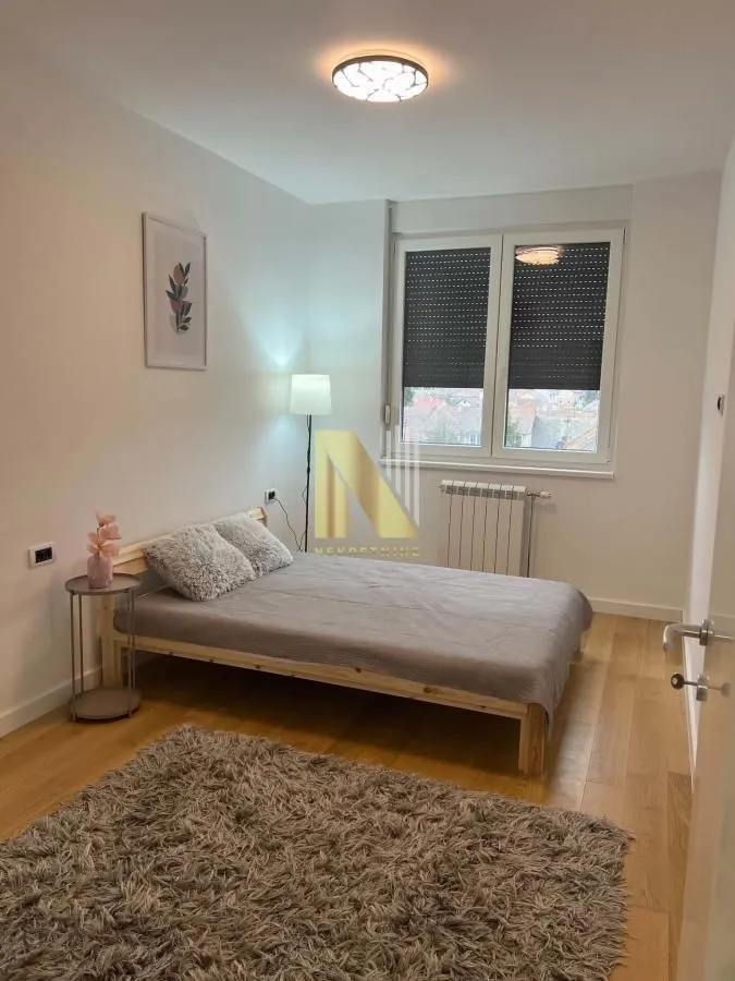 Izdavanje, trosoban stan, 63m², Petrovaradin, Novi Sad