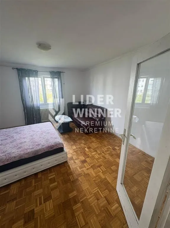 Prodaja, četvorosoban stan, 70m², Arnajevo, Barajevo
