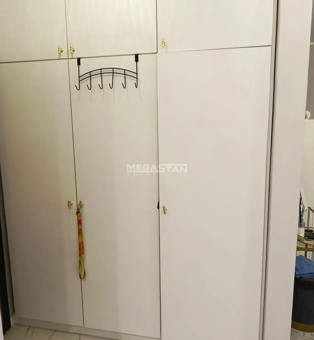Prodaja, trosoban stan, 94m², Pančevo, Srbija