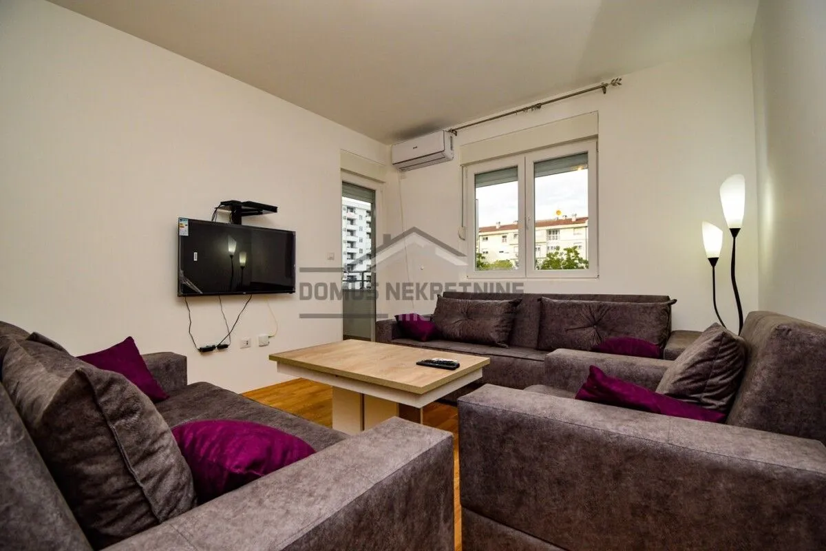 Rent, one bedroom apartment, 45m², Stari Aerodrom, Podgorica
