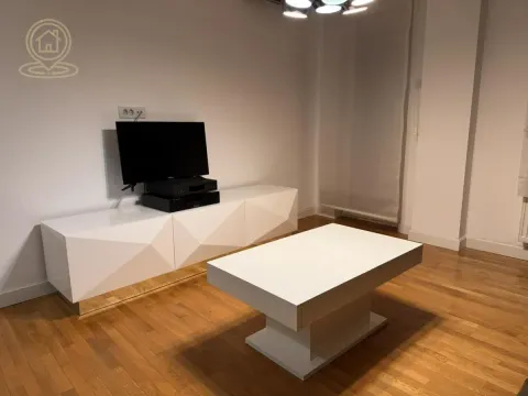 Izdavanje, trosoban stan, 77m², Palilula, Niš - image 17