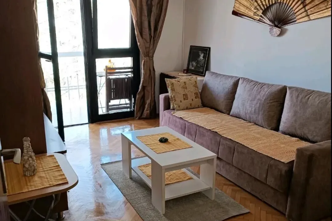 Izdavanje, garsonjera, 30m², Makedonsko naselje, Bar