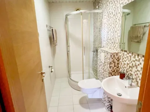 Sale, three bedroom apartment, 98m², City Kvart, Podgorica - image 8