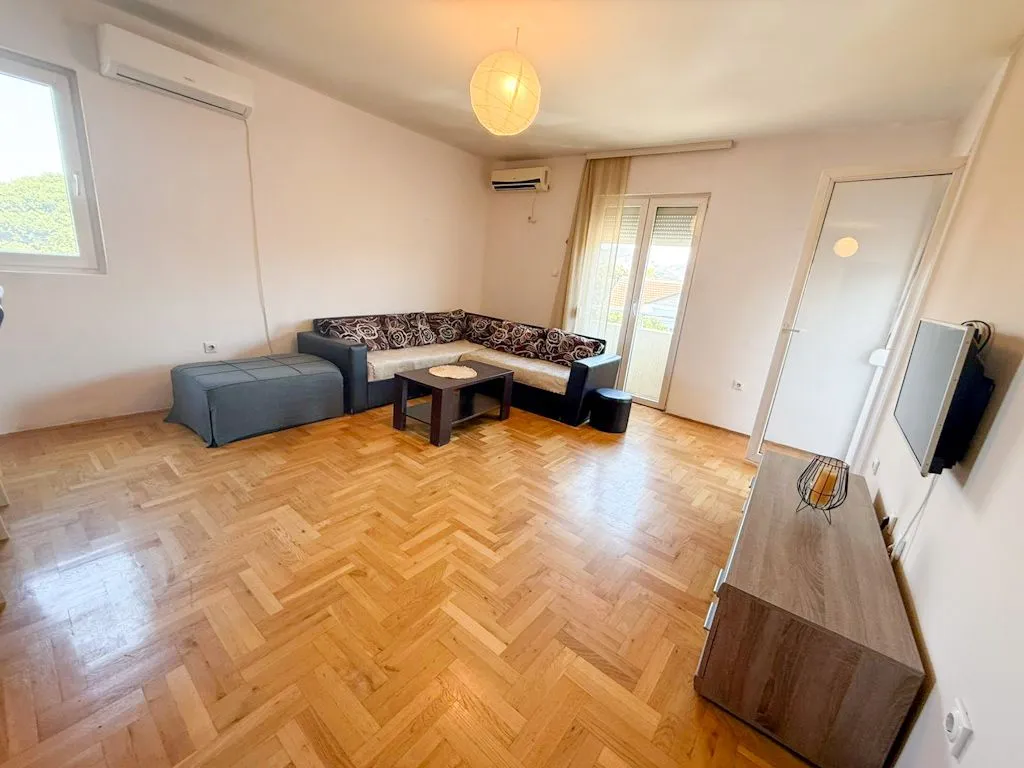 Rent, one bedroom apartment, 60m², Zagorič, Podgorica