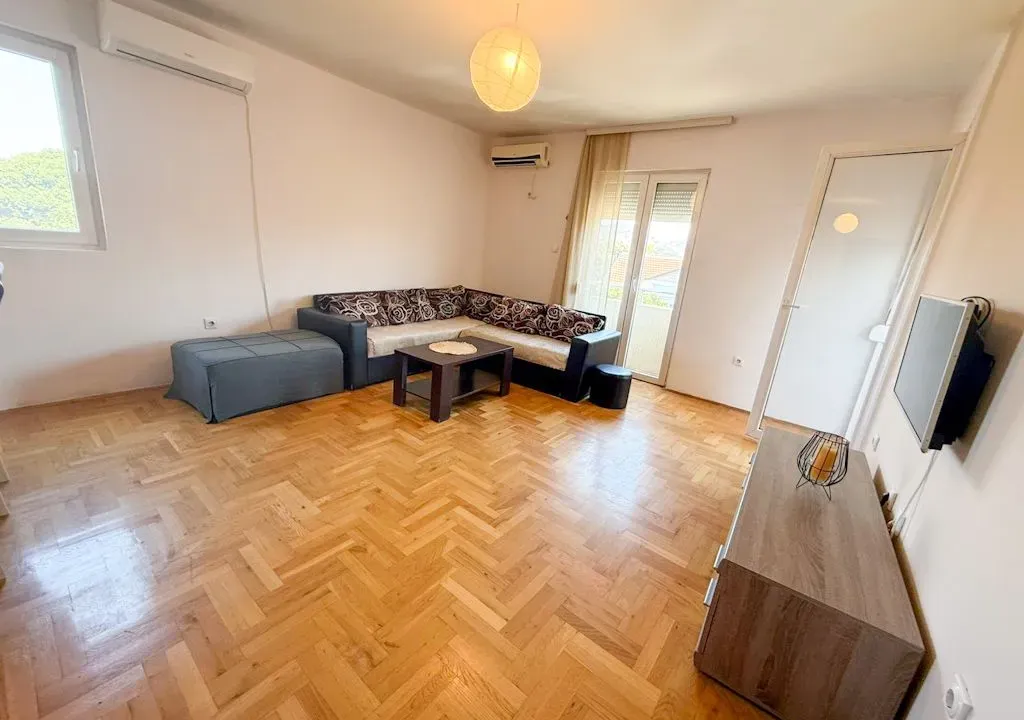 Rent, one bedroom apartment, 60m², Zagorič, Podgorica