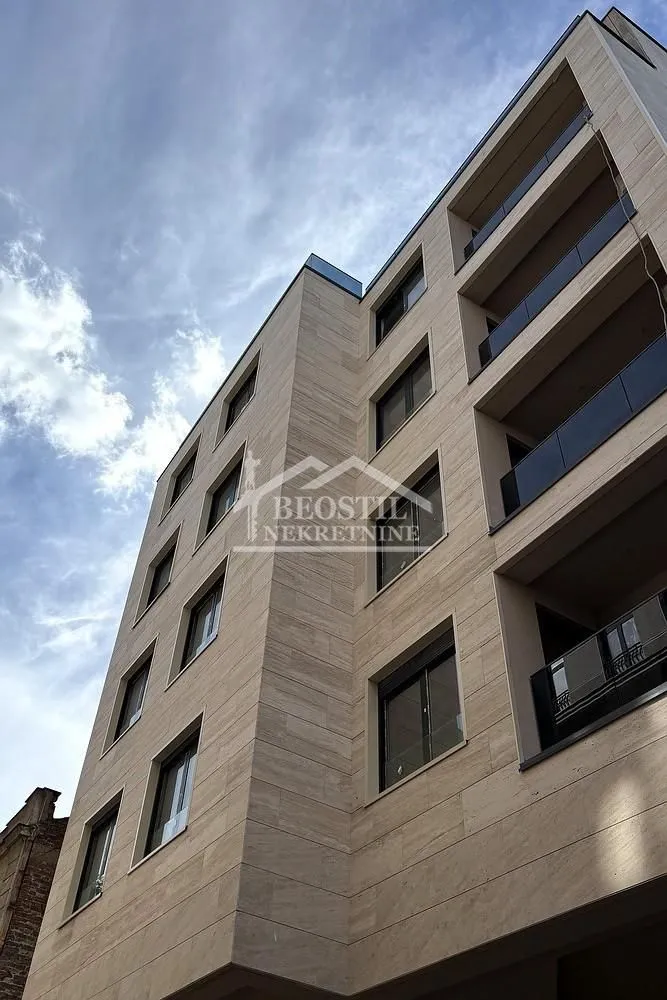 Prodaja, trosoban stan, 83m², Kalenić Pijaca, Vračar Sve Podlokacije