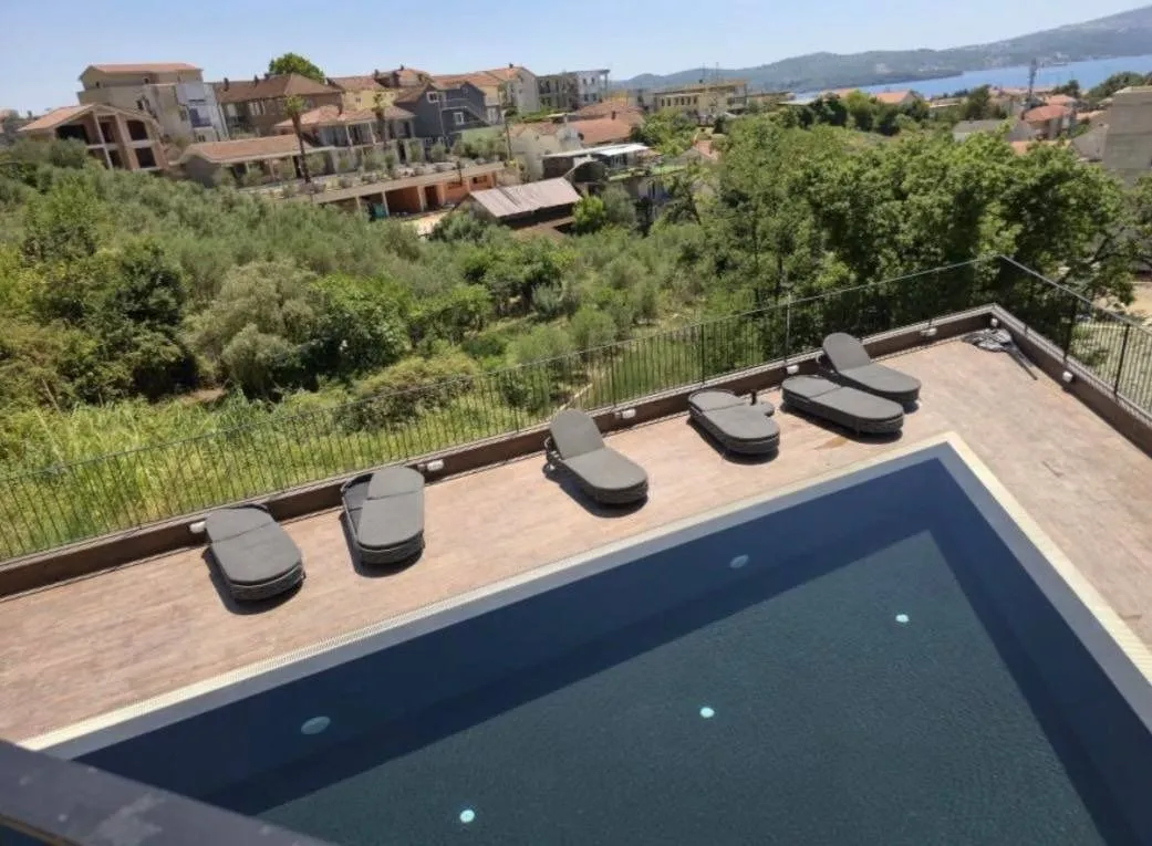 Prodaja, jednosoban stan, 72m², Mažina, Tivat