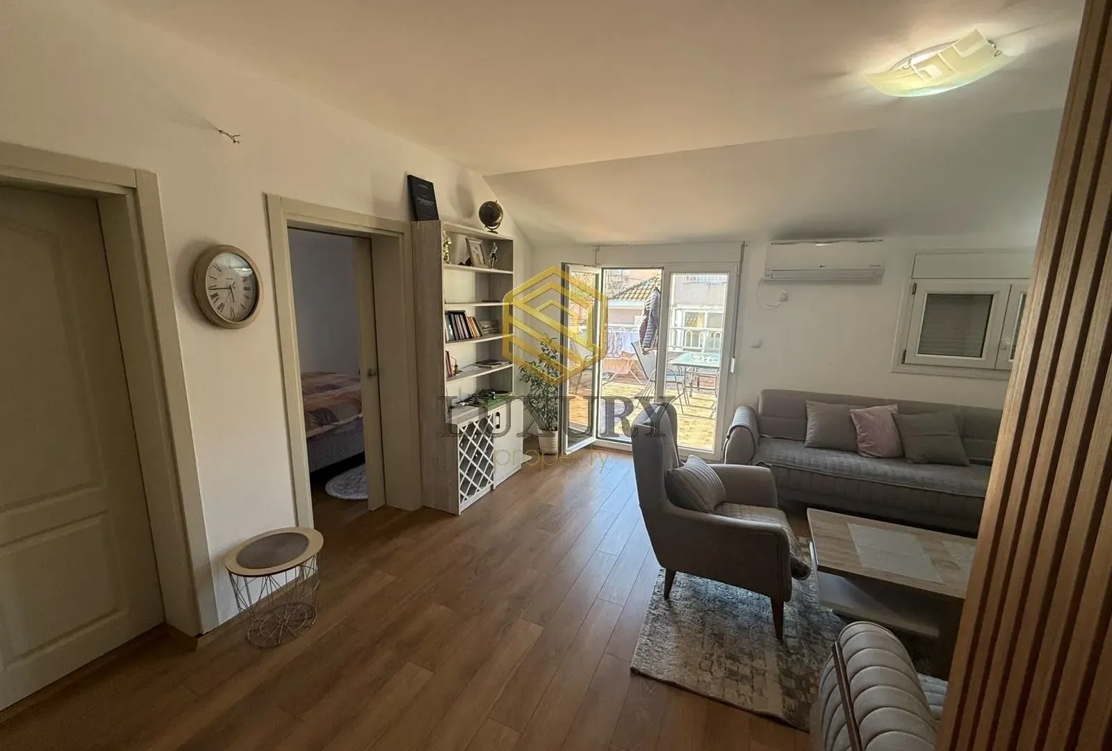 Prodaja, jednosoban stan, 44m², Momišići, Podgorica