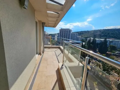 Rent, three bedroom apartment, 91m², Zagorič, Podgorica - image 2