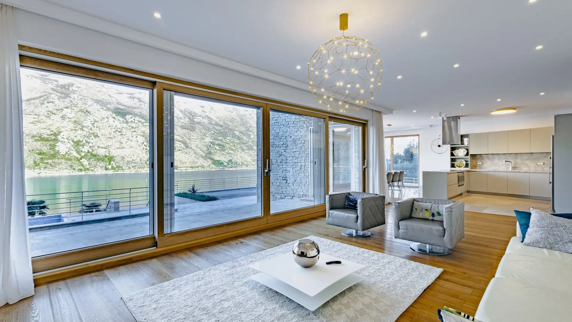 Prodaja, kuća, 359m², Stoliv, Kotor