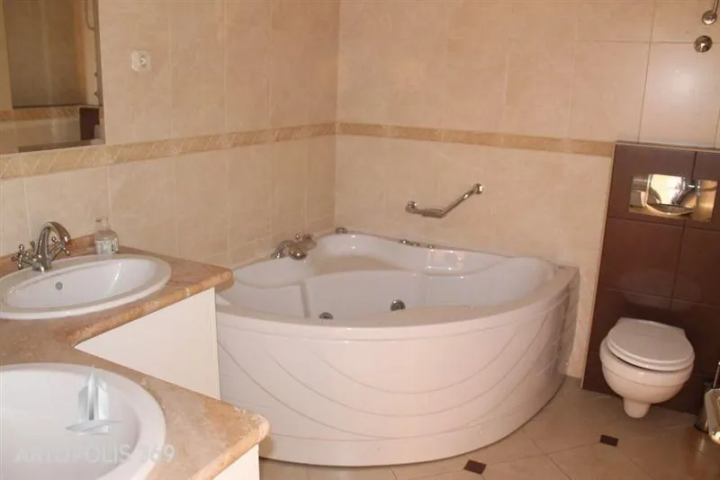 Prodaja, kuća, 215m², Savski Venac, Beograd