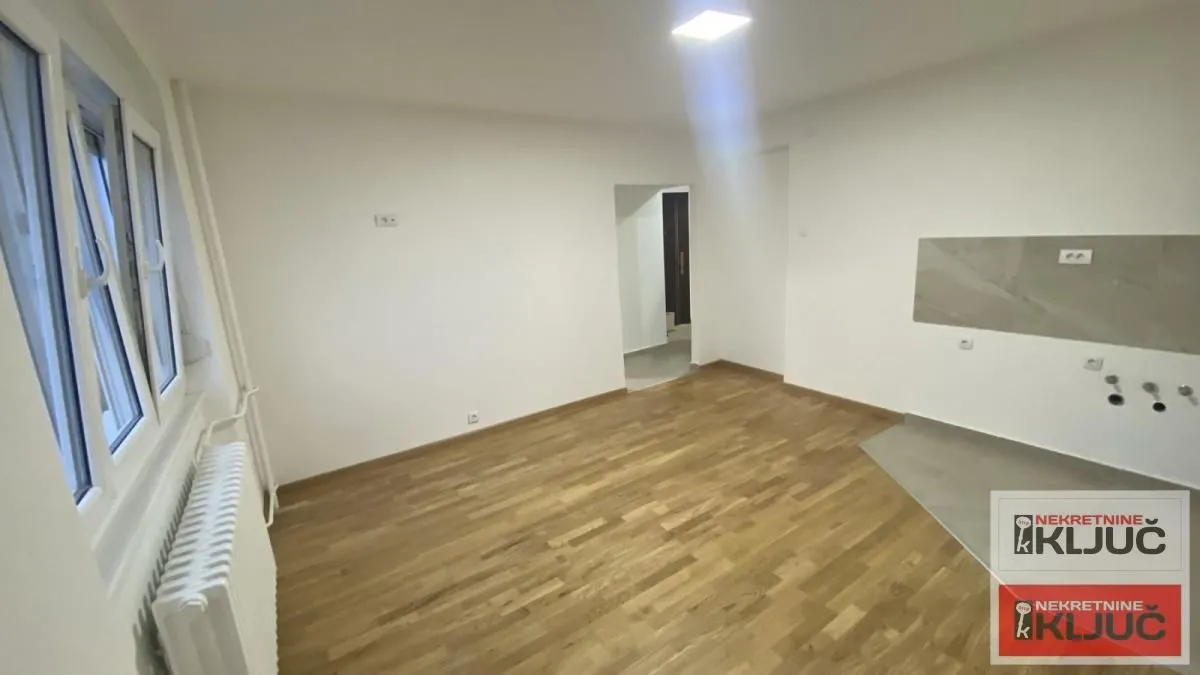 Prodaja, dvosoban stan, 54m², Sajmište, Novi Sad