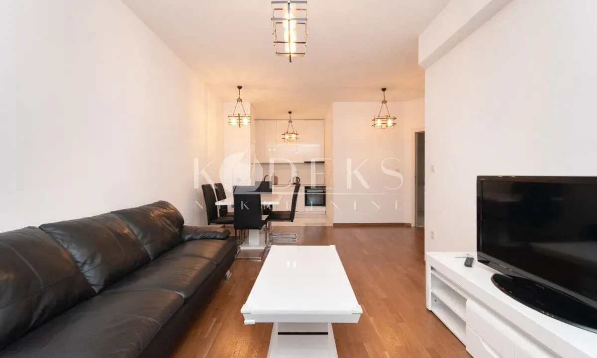 Izdavanje, trosoban stan, 88m², Zabjelo, Podgorica