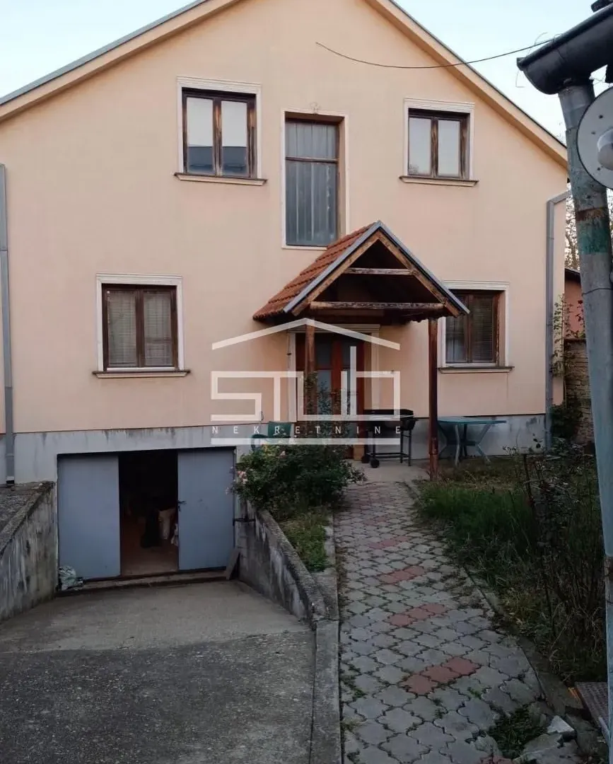 Prodaja, kuća, 107m², Centar, Pančevo