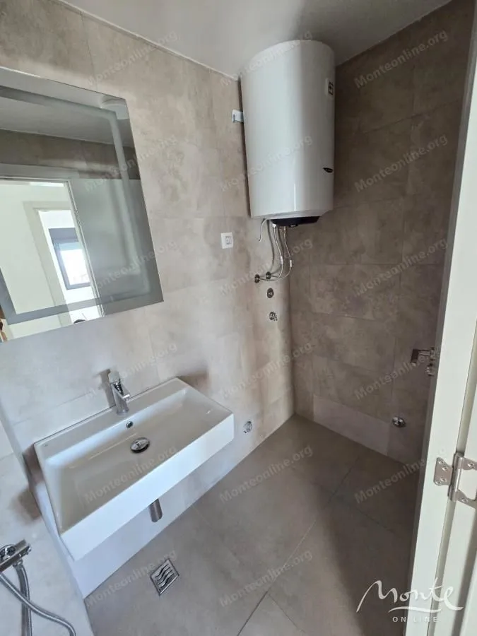 Sale, two bedroom apartment, 69m², Bar, Crna Gora