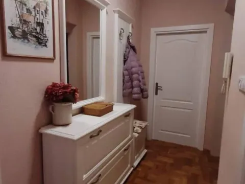 Rent, two bedroom apartment, 60m², Centar, Bar - image 6