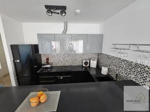 Prodaja, trosoban stan, 104m², Budva, Crna Gora - image 4