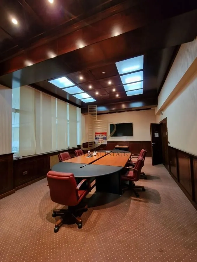 Rent, office space, 690m², Novo naselje, Novi Sad