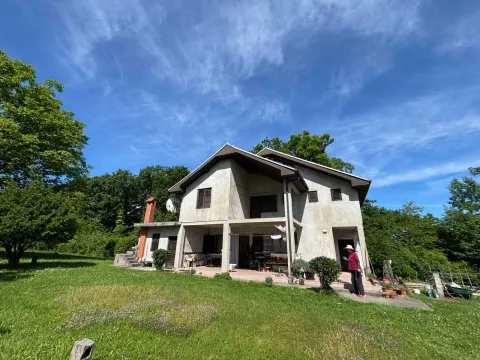 Prodaja, kuća, 200m², Kosić, Danilovgrad - image 2