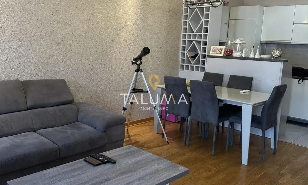 Prodaja, dvosoban stan, 64m², City Kvart, Podgorica
