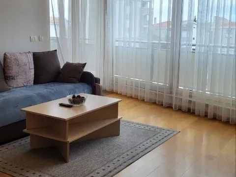 Prodaja, jednosoban stan, 52m², Bečići, Budva - image 1