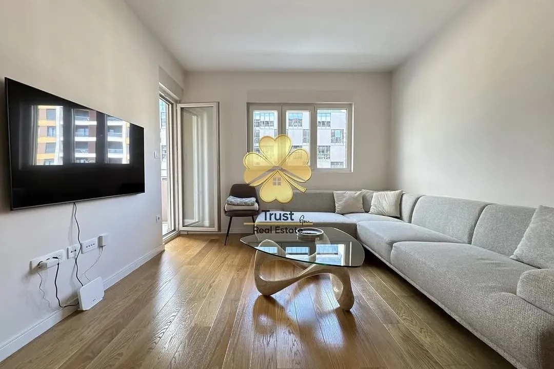 Prodaja, dvosoban stan, 68m², Central Point, Podgorica