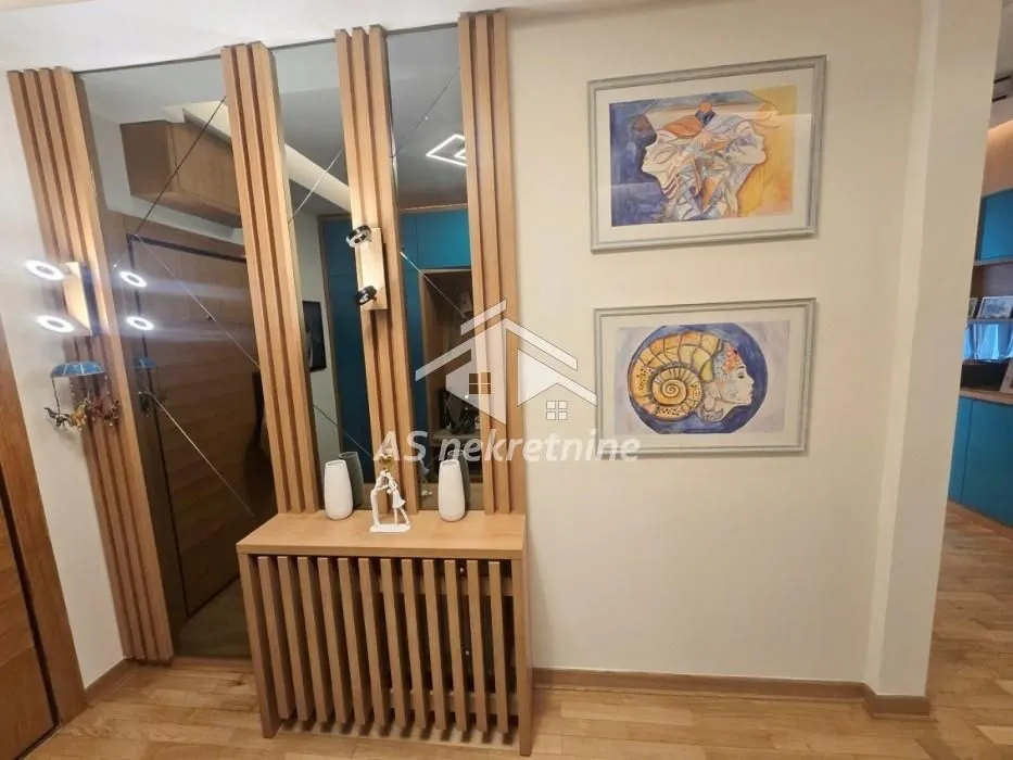 Rent, apartment, 240m², Savski Venac, Beograd