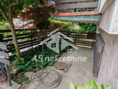 Izdavanje, kuća, 360m², Voždovac Sve Podlokacije, Beograd - image 62