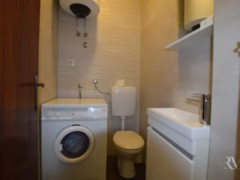 Rent, three bedroom apartment, 88m², Centar, Tivat - image 8