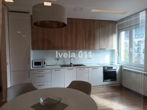 Rent, two bedroom apartment, 70m², Slavija, Vračar Sve Podlokacije - image 4