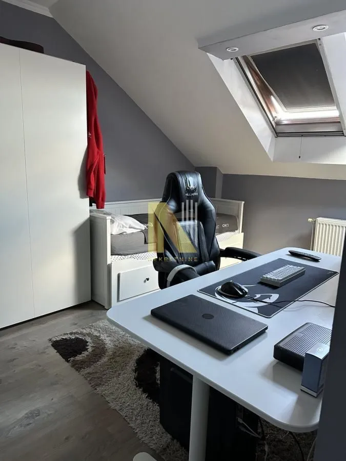 Prodaja, trosoban stan, 81m², Nova Detelinara, Novi Sad Sve Podlokacije