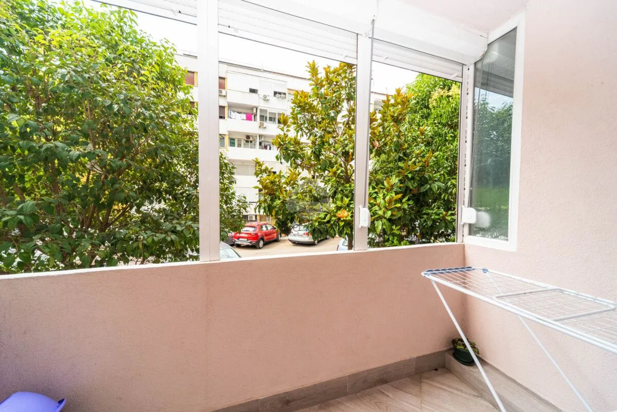 Rent, one bedroom apartment, 50m², Autobuska stanica, Podgorica