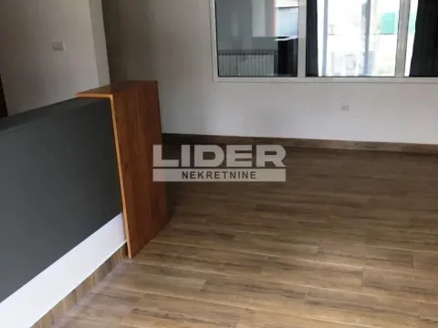 Rent, office space, 325m², Surčin, Beograd - image 3