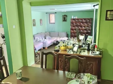 Prodaja, kuća, 146m², Novi Bečej, Zrenjanin - image 2