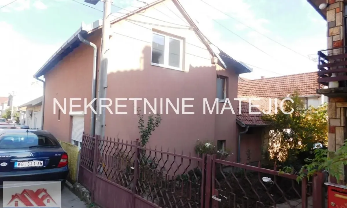 Prodaja, kuća, 130m², Stanovo, Kragujevac